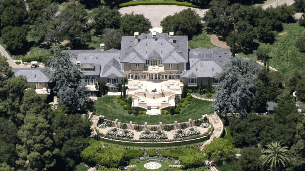 A multi-Millionaire Do Not Spend Money On Buying Luxuries Houses